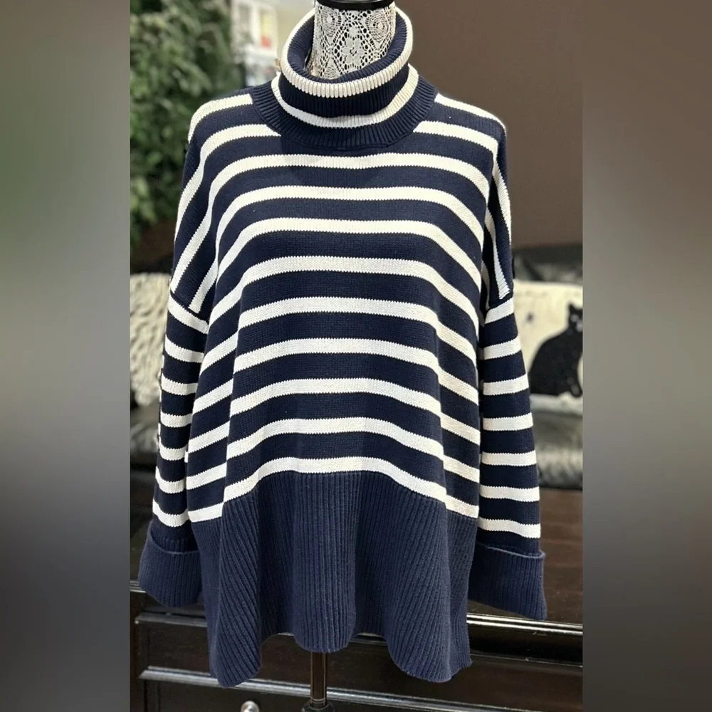 GAP Navy and Cream Striped Turtleneck Sweater - Picture 2 of 7
